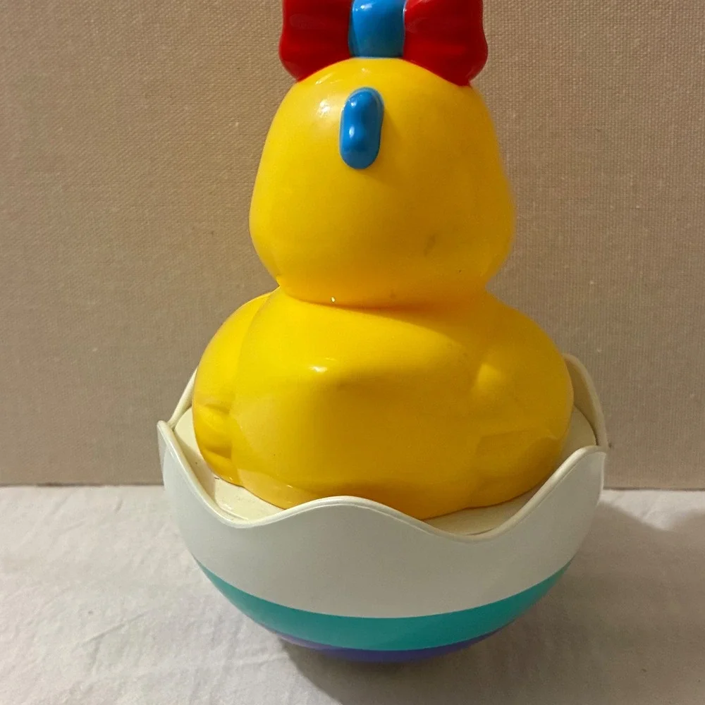 Goodway Yellow Duckling Wobble Roly Poly Toy in Eggshell‎ Base Kids Toy